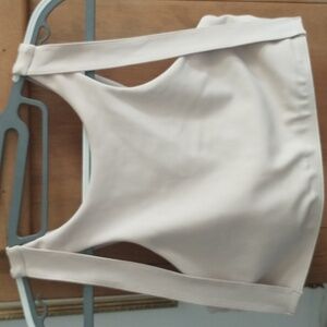 Alo Yoga Airlift Sports Bra Never Worn